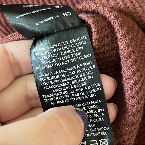 Kuhl Top Size Small Petra Turtleneck Cinnamon Brown Waffle Knit Long Sleeve - Picture 7 of 11